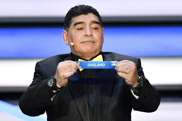 Diego Maradona: Ronaldo explains why legend wore two watches - Bóng Đá