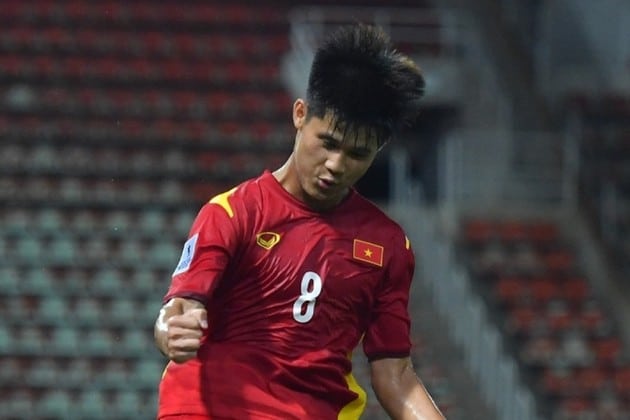 Sao trẻ Việt Nam được so sánh với Phil Foden; Cựu cầu thủ lò Barca nhập quốc tịch Việt Nam - Bóng Đá
