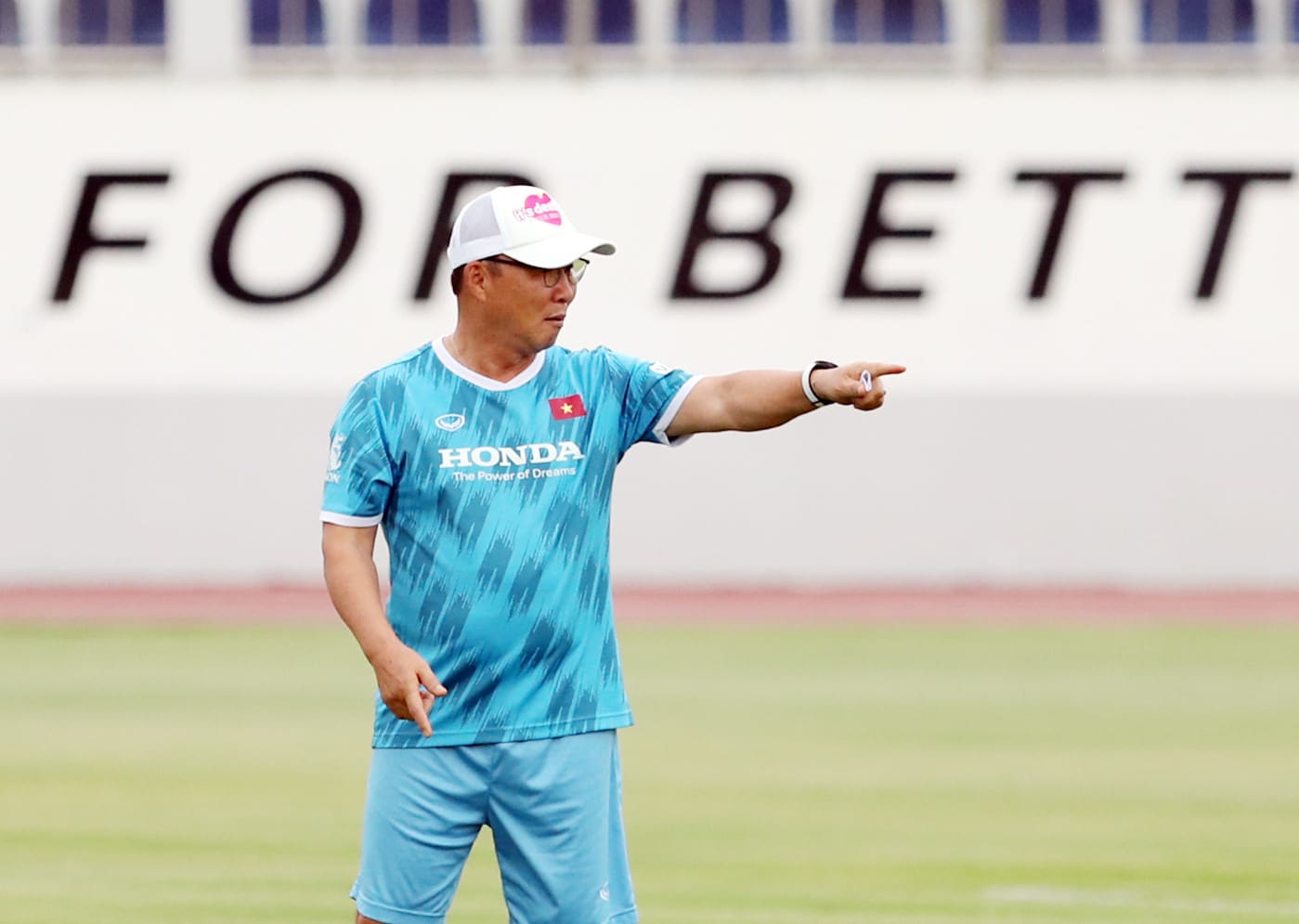 Danh sách tuyển Việt Nam dự AFF Cup 2022: Ông Park khó quyết - Bóng Đá